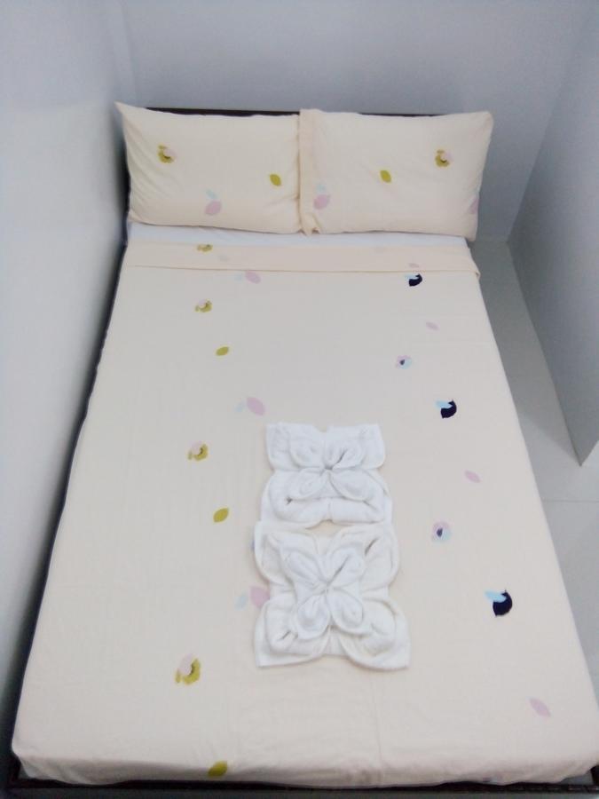 Chelle'S Apartelle - Inn El Nido Ngoại thất bức ảnh